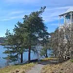 1br Cozy About 10 Min Walk To Center