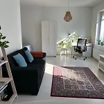 1br Cozy About 10 Min Walk To Center Helsinki