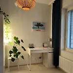 1br Cozy About 10 Min Walk To Center * Helsinki