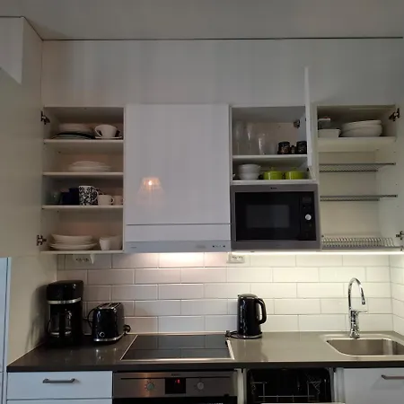 Διαμέρισμα 1br Cozy About 10 Min Walk To Center *