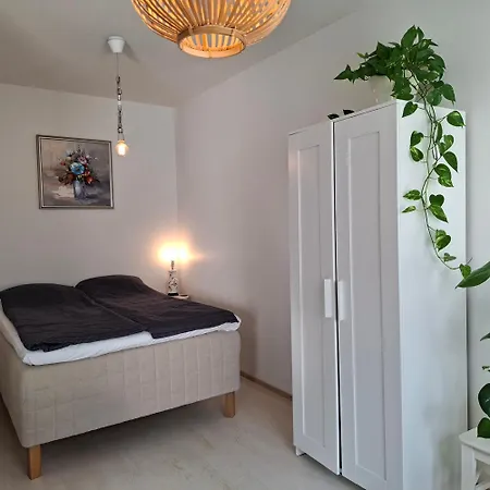 1br Cozy About 10 Min Walk To Center * Helsinki